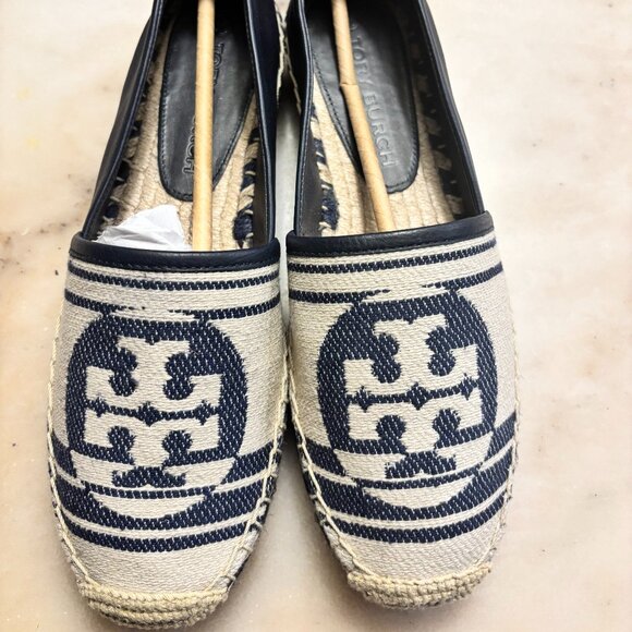 Tory Burch Logo Jacquard Two-Toned Espadrilles - Picture 2 of 9